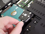 The hard drive is fixed without screws.