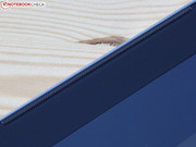 The speakers are located here at the tablet's edges and render good tablet-sound.