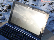 Lateral view, reflections