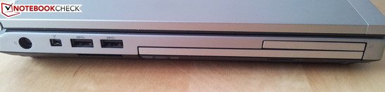 Left side: AC, FireWire, 2 x USB 3.0, CardReader (under USB), DVD-LW, ExpressCard54