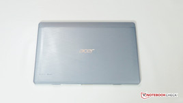 Acer Aspire Switch 10 top