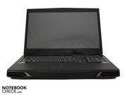 The case comes in black or silver. The case comes in black or silver.