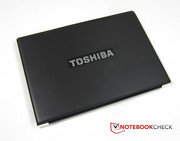Toshiba expands its portfolio of business notebooks with the Tecra R940-1FL.