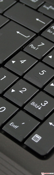 Asus K53TA-SX026V: keyboard and touchpad have nothing on those of the ThinkPad or HP ProBook. Asus K53TA-SX026V: keyboard and touchpad have nothing on those of the ThinkPad or HP ProBook.