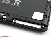 Asus UX305 aluminum case with plastic inlay.