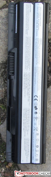 The battery weighs 297.6 grams The battery weighs 297.6 grams