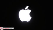 The illuminated Apple logo on the back