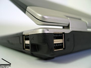 Fujitsu-Siemens Amilo Pro V8210 Image Fujitsu-Siemens Amilo Pro V8210 Image