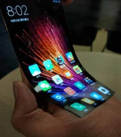 Flexible Xiaomi touchscreen display spotted online