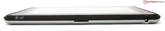 Bottom: Docking port, power socket Bottom: Docking port, power socket