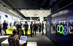 First Google Shop retail store in London opens, two more will follow later this year