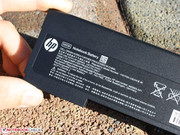The battery has a capacity of 48 Wh (6-cells).