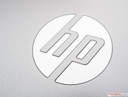 Macro of HP's glossy logo.