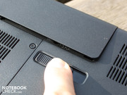 One click, and the battery is unlocked. One click, and the battery is unlocked.