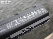 It has a capacity of 55 Wh which will suffice for 4 hours and 20 minutes of use (WLAN test). It has a capacity of 55 Wh which will suffice for 4 hours and 20 minutes of use (WLAN test).
