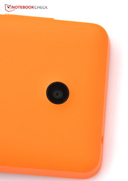 The 5-megapixel camera on the back is alone: The front-facing camera has become a victim of austerity.