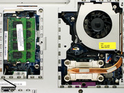 1 GByte RAM is not sufficient for Vista. The noise emissions of the cooling system are not ideal. But, the 3000 N200 is efficiently cooled down and doesn't get hot. 1 GByte RAM is not sufficient for Vista. The noise emissions of the cooling system are not ideal. But, the 3000 N200 is efficiently cooled down and doesn't get hot.