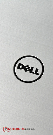 Dell classifies the Inspiron 17-7548 as a mid-range, multimedia laptop.