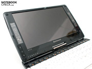 The 10.1" touch screen (capacitive) gives a resolution of 1024 x 600 pixels.