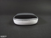 Push button for opening. Push button for opening.