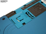 The 4-cell battery is not found underneath this hatch... The 4-cell battery is not found underneath this hatch...