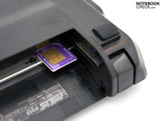 A slot for the SIM-card is hidden behind the battery.
