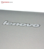 Lenovo builds an affordable and slim subnotebook with the IdeaPad S300-MA14CGE.