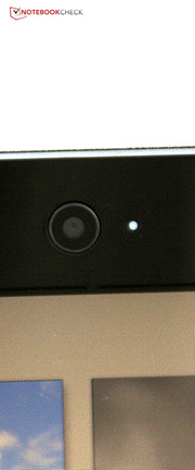 Many things have remained unchanged compared with its bigger brother, e.g. the webcam.