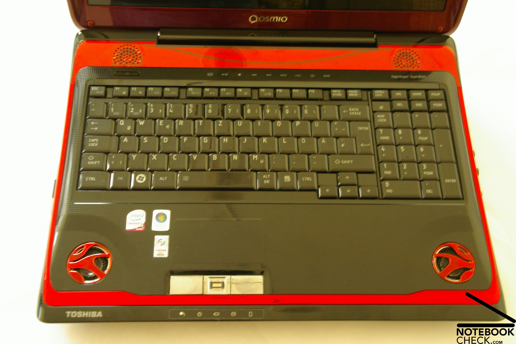 Kết quả hình ảnh cho Laptop Toshiba Qosmio X300,