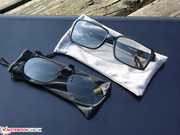 with a simple pair of polarizer 3D glasses,