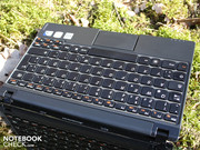 Unfortunately, the keys coil a bit in the left area. Unfortunately, the keys coil a bit in the left area.