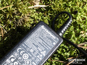 It provides 30 watts and is completely sufficient for the netbook's low power consumption. It provides 30 watts and is completely sufficient for the netbook's low power consumption.