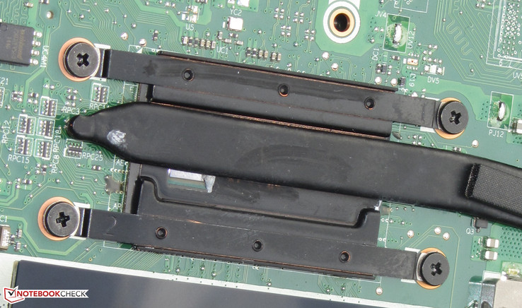 The CPU is soldered on. The Thinkpad L440 features a socket design so the processor can be swapped out.