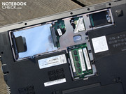 A cover on the bottom reveals the exchangeable components. A cover on the bottom reveals the exchangeable components.