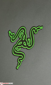 Razer logo lights green when powered on