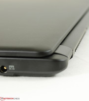MSI GS70 is thinner by just 0.5 mm