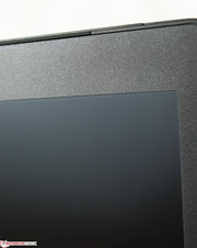 Matte 1080p IPS panel with no higher resolutions or touchscreen options