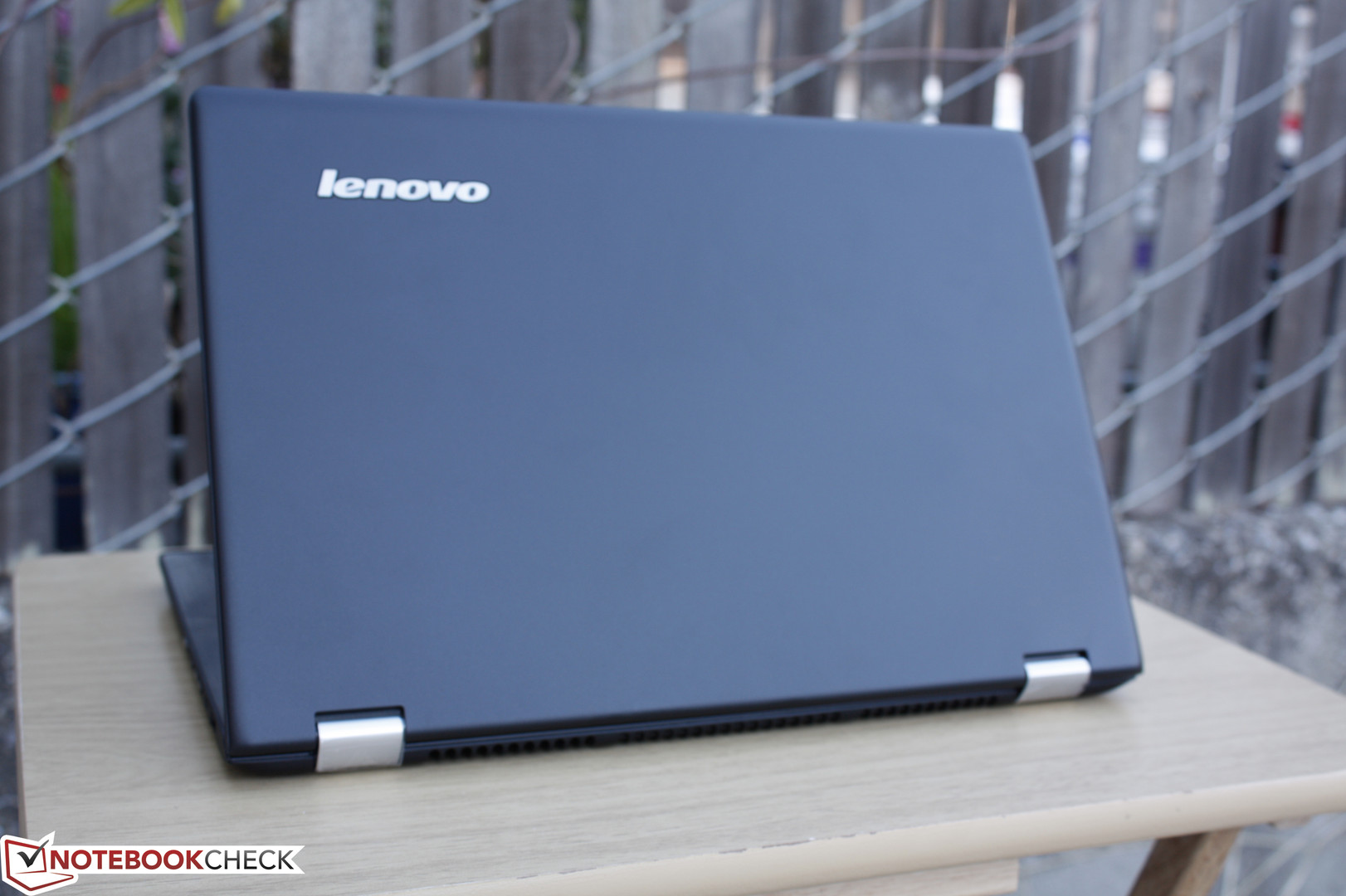 Lenovo Yoga 700 14ISK Convertible Review Reviews