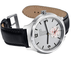 Mondaine Helvetica 1 smartwatch now up for pre-order