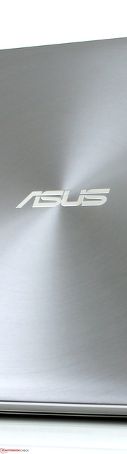 Asus Zenbook NX500JK-DR018H: Light effects on the lid