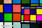 Colors compared to a Dell U2713HM (sRGB)