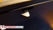 The zinc alloy latches The zinc alloy latches