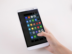 Lenovo shows off Phab and Phab Plus tablets