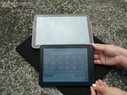 All tablets are difficult to read outdoors.