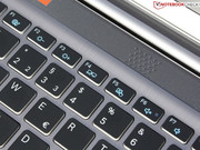 The keyboard offers a background illumination and a desktop-like layout.