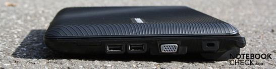 Right side: USB, VGA, Kensington Right side: USB, VGA, Kensington