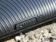The simple plastic look does not fit in with a high-gloss design trend (Power-On). The simple plastic look does not fit in with a high-gloss design trend (Power-On).