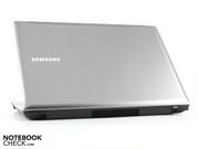The aluminum cover and compact case lend the 13" netbook a touch of class.