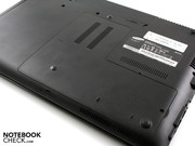 The battery can be removed from the bottom. This reveals a maintenance cover. The battery can be removed from the bottom. This reveals a maintenance cover.