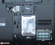 Opened maintenance covers. Opened maintenance covers.